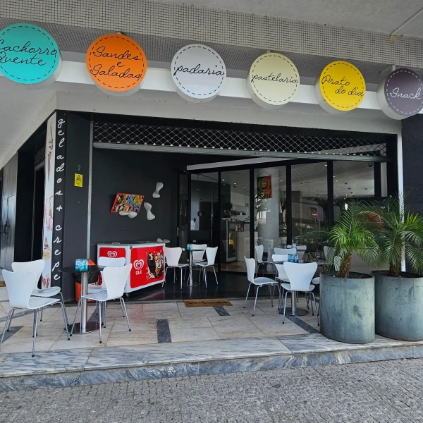 Frente da Padaria 