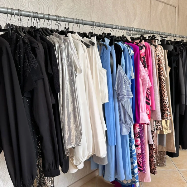 Interior da loja Be You Jessica Pereira
