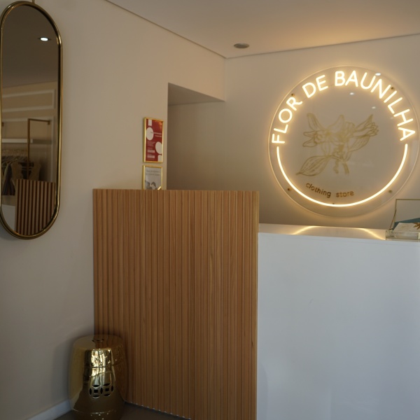 interior da loja Flor de Baunilha