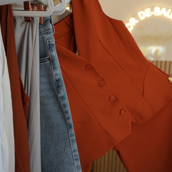 Conjunto Vermelho Flor de Baunilha