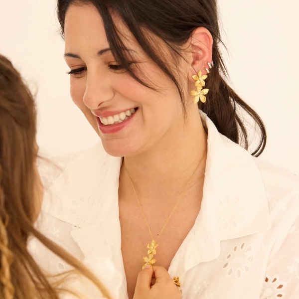 Conjunto de colar e brincos Ourivesaria Pinheiro